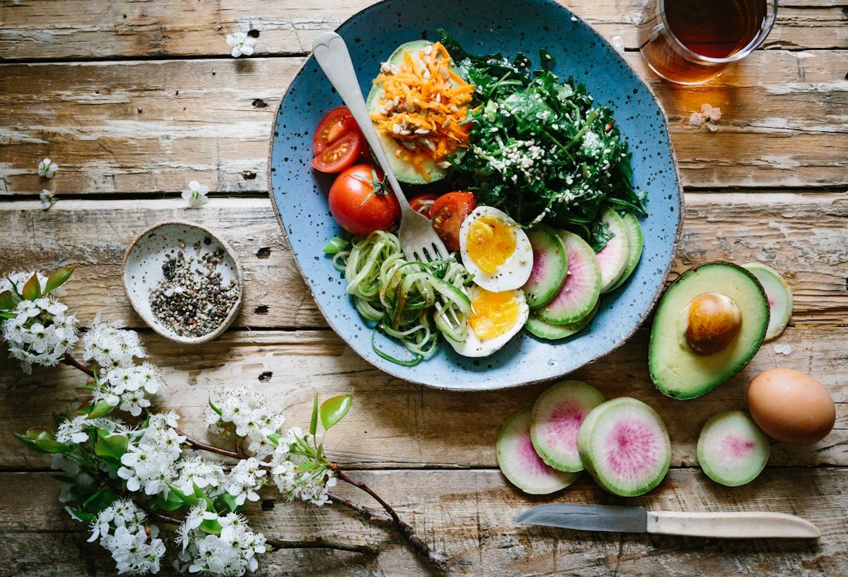 Nutritionist modifies your diet and supplementation